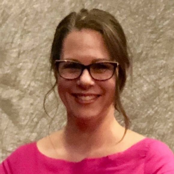 Meet your Posher, Christina - Picture 1 of 1